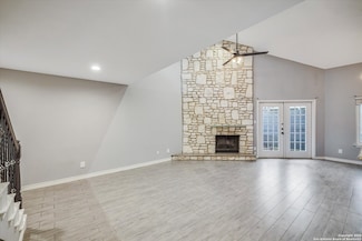 8406 Echo Creek Ln, San Antonio, TX 78240