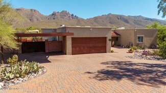 5020 N Bear Canyon Rd, Tucson, AZ 85749