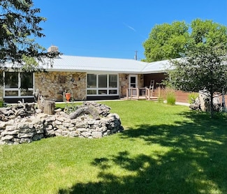 138 Montana Ave W, Big Sandy, MT 59520