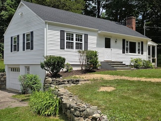 58 Old Hawleyville Rd, Newtown, CT 06470