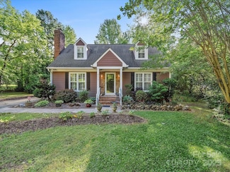 8017 Nathanael Greene Ln, Charlotte, NC 28227