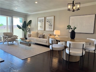 3845 Farquhar Ave Unit 212, Los Alamitos, CA 90720