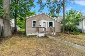 3033 Morton Ave, Muskegon, MI 49444