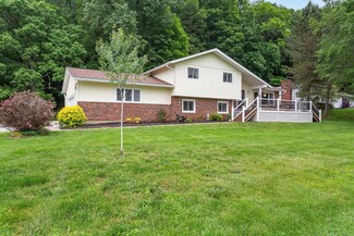 2914 Hickory Hill Dr SE, Lancaster, OH 43130