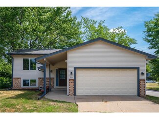 301 Madison St NE, Minneapolis, MN 55413