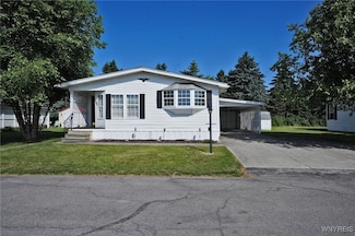 108 Parkside Cir, Cheektowaga, NY 14227