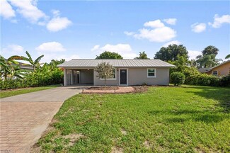 27610 Roslin Dr, Bonita Springs, FL 34135