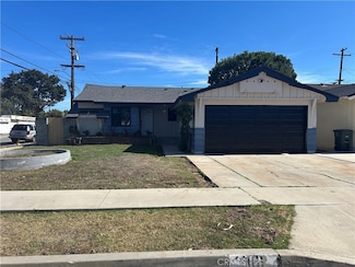 1102 Maxfield St, Torrance, CA 90502
