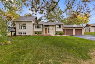 9948 Ash Ln, Payette, ID 83661