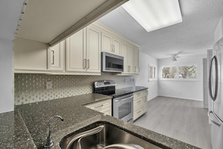 15244 Lakes of Delray Blvd Unit 112, Delray Beach, FL 33484