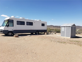 8141 W Inyo Dr, Kingman, AZ 86445