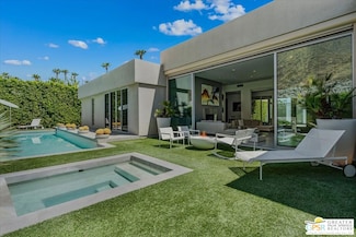 1175 Los Robles Dr, Palm Springs, CA 92262