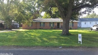 208 Blackwell St, Joiner, AR 72350