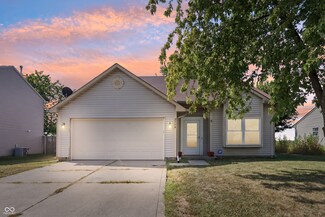 2774 Woodfield Blvd, Franklin, IN 46131