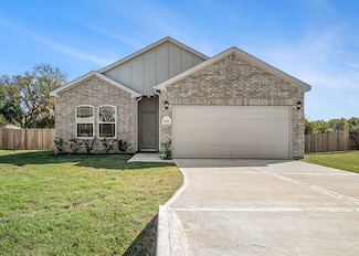 12351 Pecan Dr, Willis, TX 77318