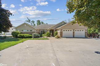 1606 W Lincoln Way, Marshalltown, IA 50158