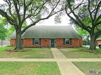 923 Heather Dr, Baton Rouge, LA 70815