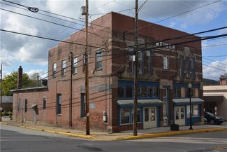 208 E Main St, West Newton, PA 15089