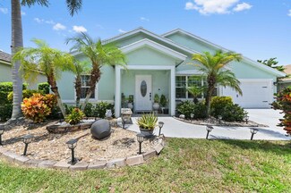1177 Hatteras Cir, Green Acres, FL 33413