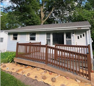 168 Elbring Dr, Saint Louis, MO 63135