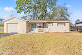 872 Chapman Dr, Jacksonville, FL 32221