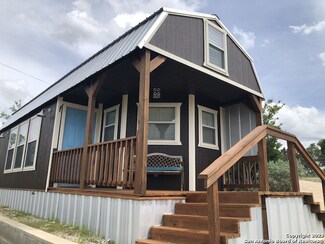 245 Mount Pisgah Dr, Comfort, TX 78013