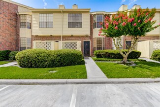 2121 El Paseo St Unit 1305, Houston, TX 77054