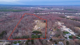 40 Yellowbrook Rd, Freehold, NJ 07728