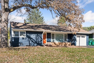 6824 Eliot View Rd, Saint Louis Park, MN 55426