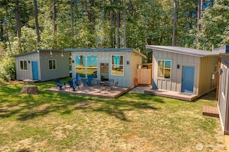 64 Eliza Island, Bellingham, WA 98226