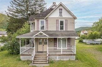 39 Middle St, Hancock, NY 13783