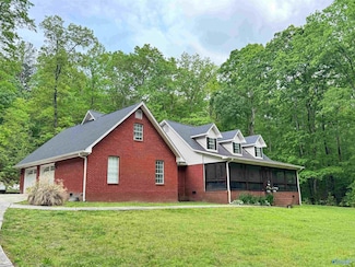 7668 Owls Hollow Rd, Gadsden, AL 35901