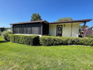 40 S Meadow Dr, Plant City, FL 33565