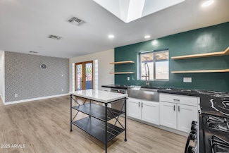 2232 W San Miguel Ave, Phoenix, AZ 85015