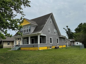 506 F Ave, Nevada, IA 50201