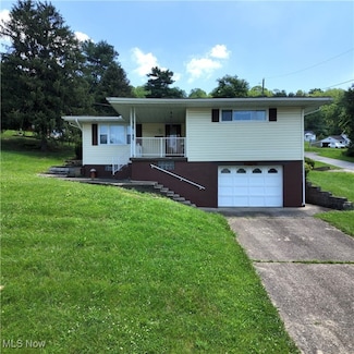 306 Frazier Ave, Bellaire, OH 43906