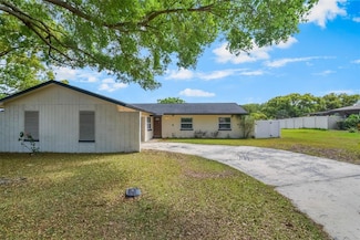 725 Laurel Way, Casselberry, FL 32707