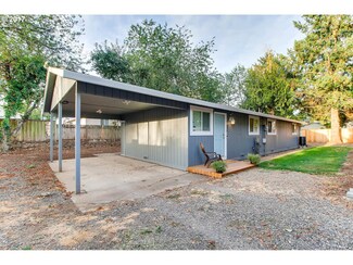 17036 SE Ankeny St, Portland, OR 97233