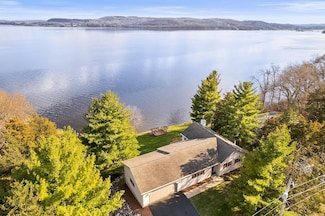 S7214 Camp Lake Wisconsin Rd, Merrimac, WI 53561