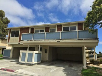 1877 Cherokee Dr Unit 4, Salinas, CA 93906