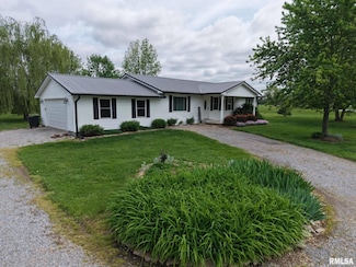 14940 East St, Whittington, IL 62897