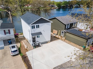 3658 Birdland Ave, Akron, OH 44319