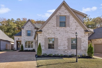 584 Holden Dr, Cordova, TN 38018