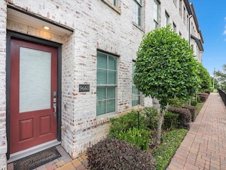 9660 Knight Rd, Houston, TX 77045