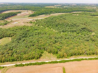 343 Monroe Rd, Stoutsville, MO 63443