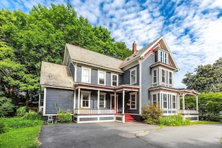 6 Hapgood St, Bellows Falls, VT 05101