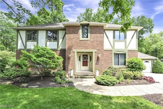 30542 Atlanta Ln, Westlake, OH 44145
