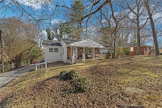 2434 New Walkertown Rd, Winston Salem, NC 27101