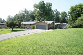 3352 W Ridgewood Dr, Rockport, IN 47635