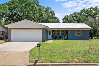 605 SE 28th Ave, Mineral Wells, TX 76067